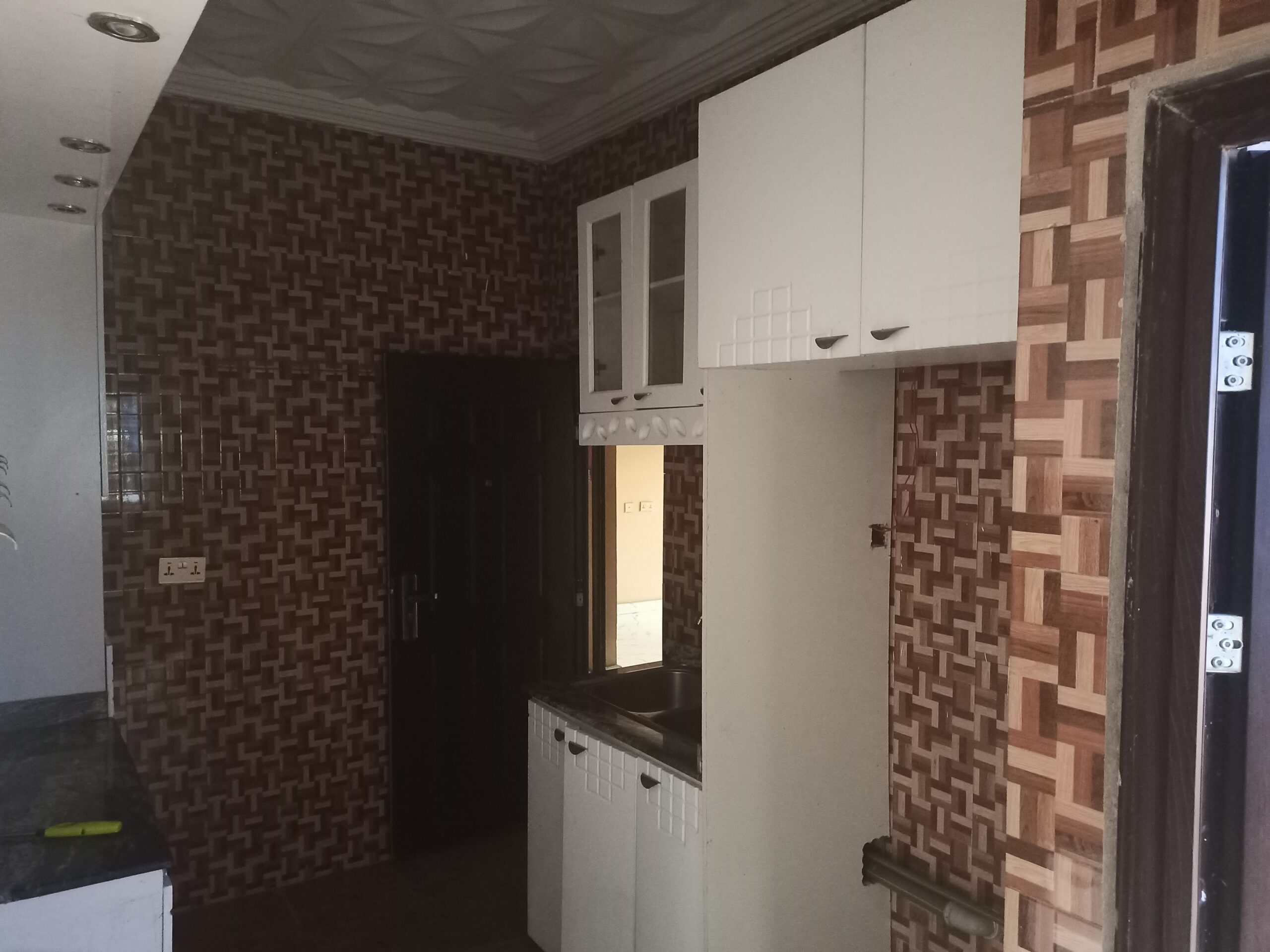 Detached 4 Bedroom All Ensuite Bungalow with Visitor’S Toilet