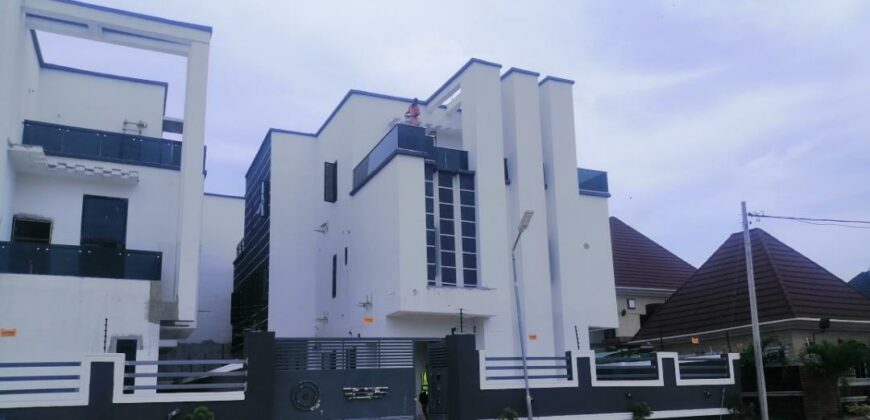 5 Bedroom Fully Detached Duplex Mansion with Fitted Boys Quarters