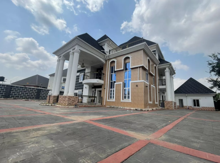 Brand-New-7-Bedroom-Mansion-Duplex-For-Sale-in-Owerri-Imo-State-Nigeria